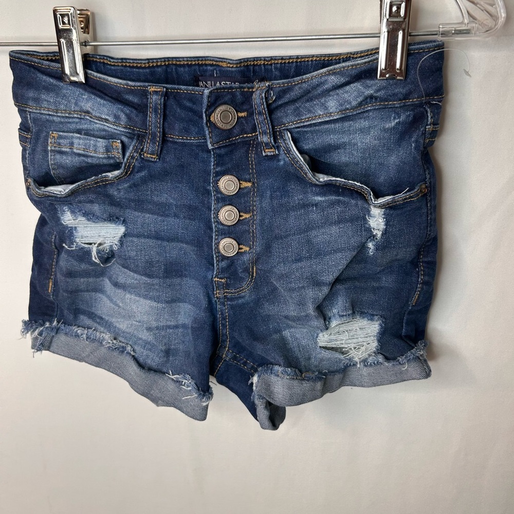 Vanilla Star Blue Girl’s Jean Shorts Classic DenimStyle Junior Size 8 Distressed